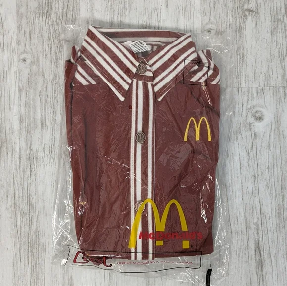Rare Vintage 70s McDonald's Deadstock Button Down Rust Uniform Top in Packaging - Picture 4 of 9